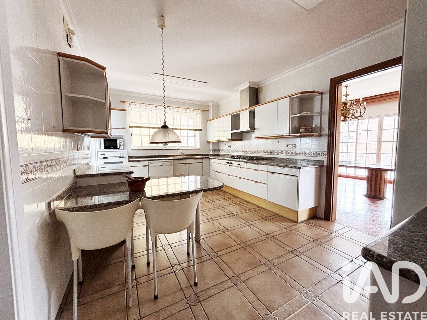 Apartment à Barcelona, Espagne 5 chambres, 242 m2 No. 172103