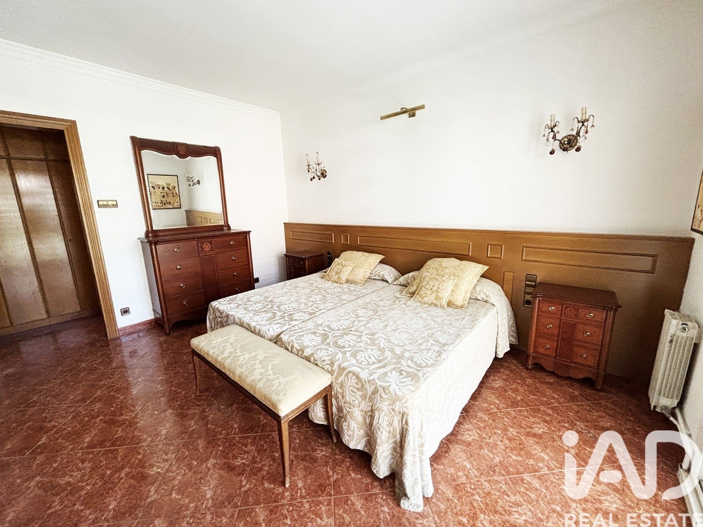 Apartment à Barcelona, Espagne 5 chambres, 242 m2 No. 172103