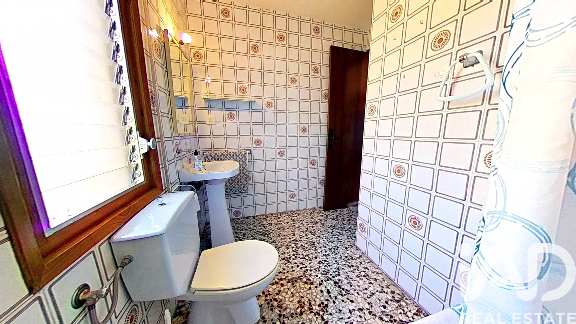 Hus i Alcover, Tarragona, Spanien 4 sovrum, 162 kvm. Nr. 172105