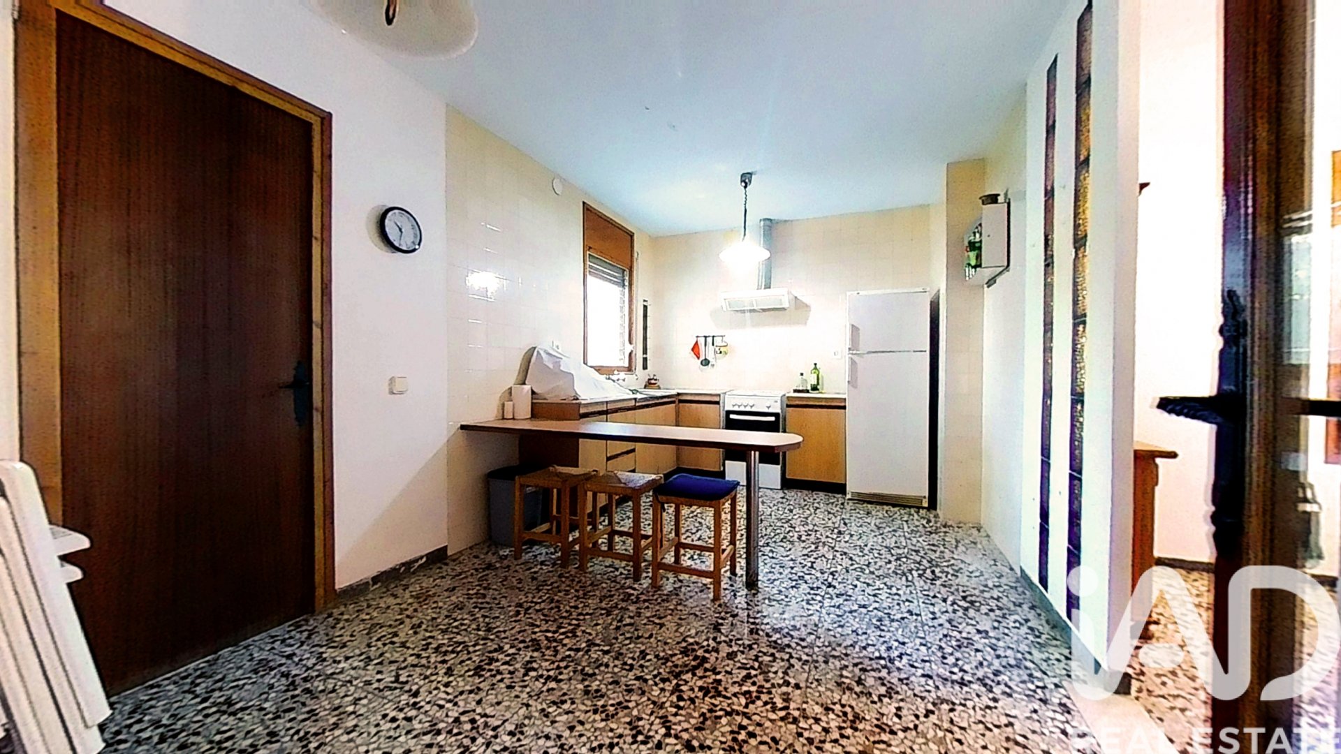 Hus i Alcover, Tarragona, Spanien 4 sovrum, 162 kvm. Nr. 172105