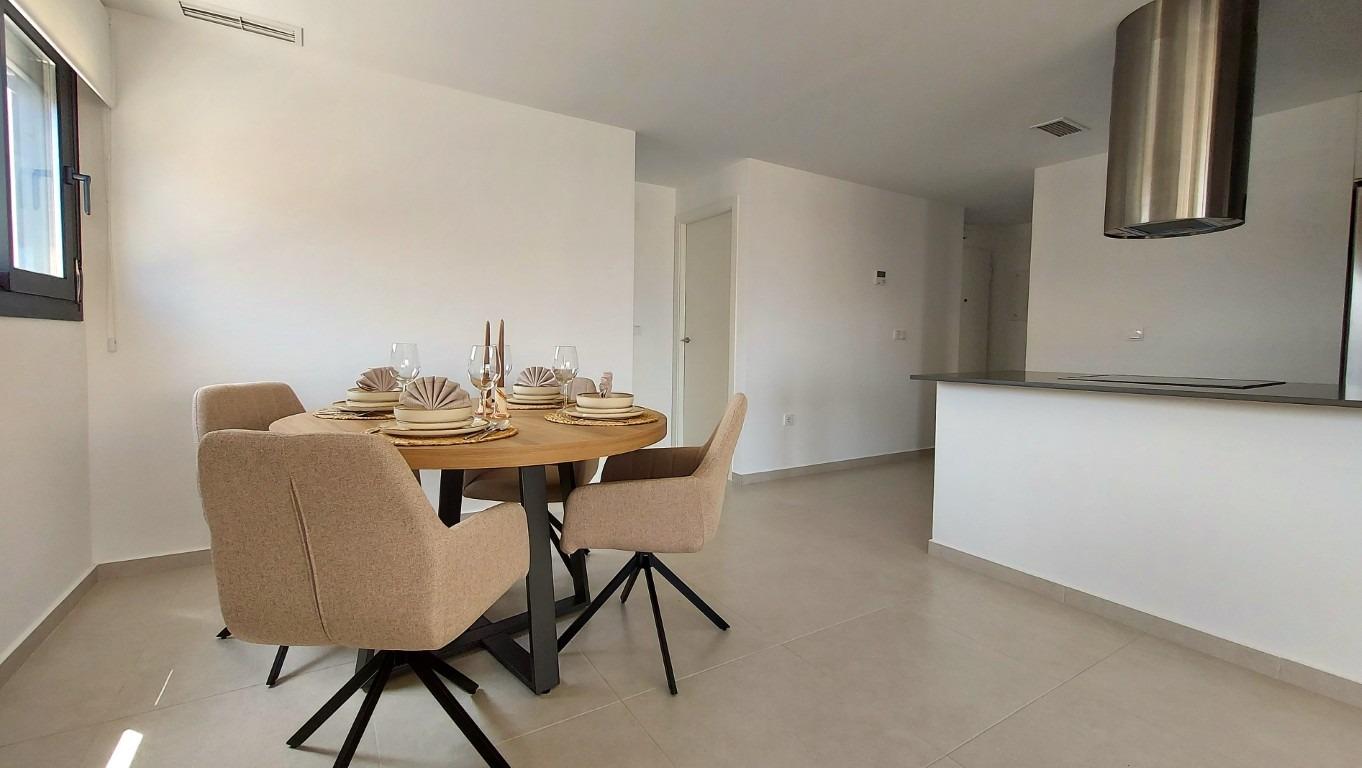 Appartamento a San Miguel de Salinas, Alicante, Spagna 3 camere da letto, 121 mq. N° 112526