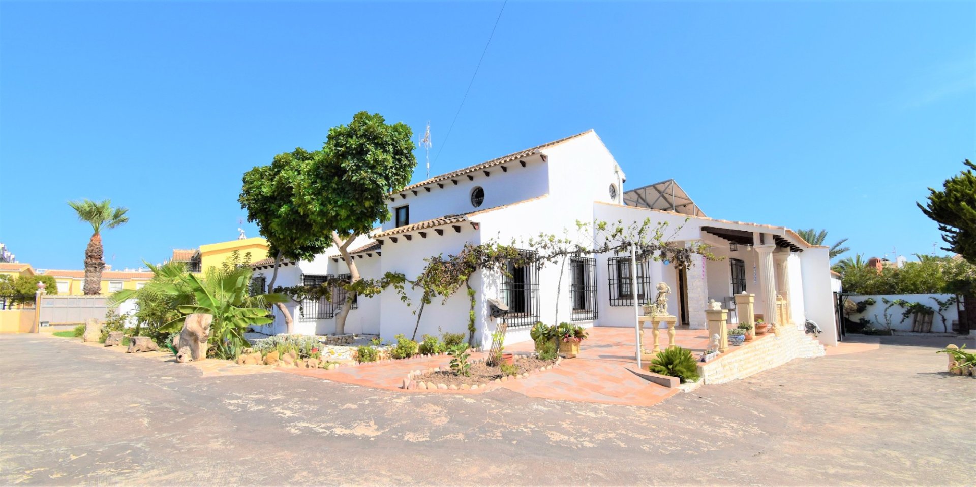 Villa Villamartin, Alicante, Spānijā 4 istabas, 325 m2 Nr. 136978