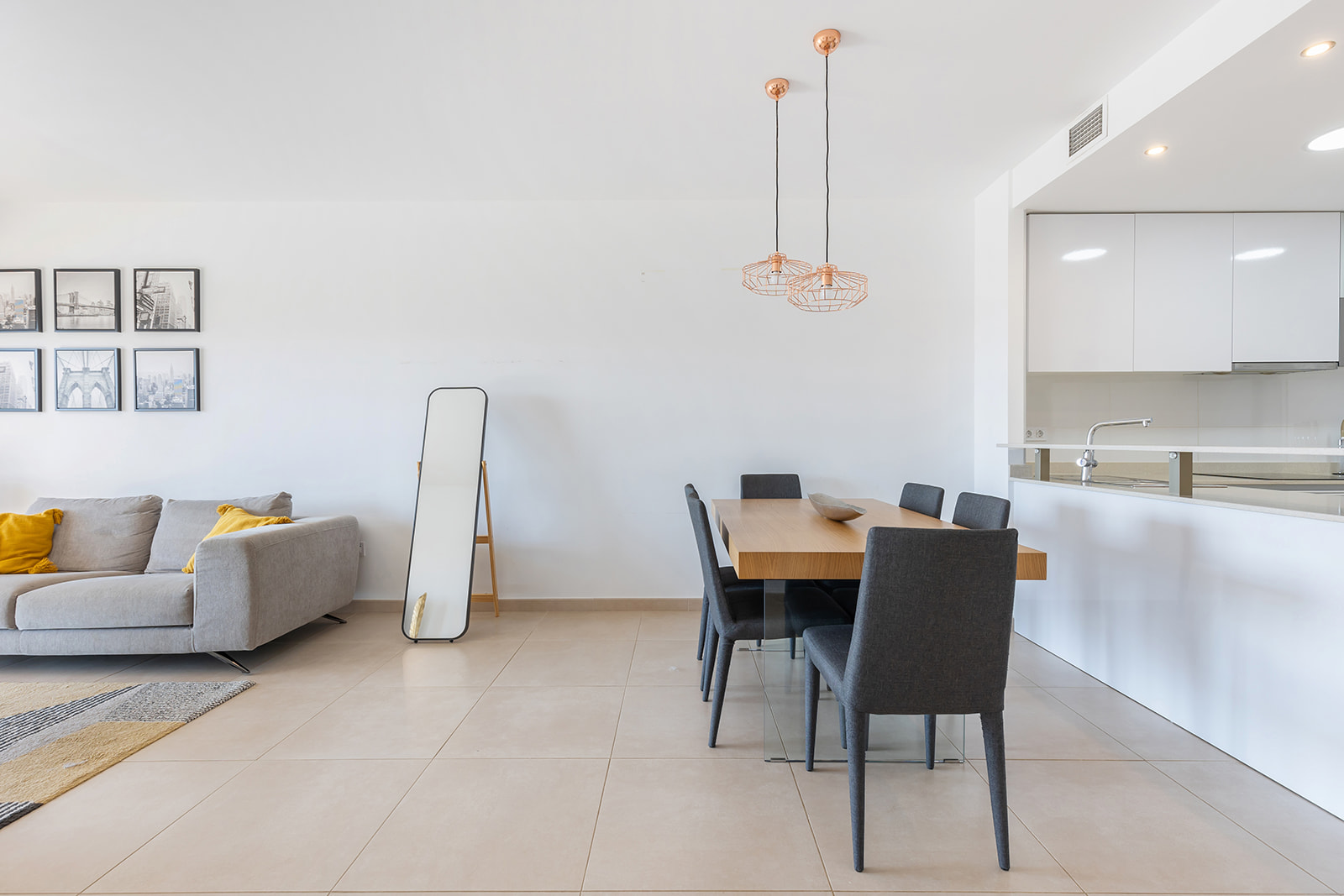 Apartment in Villamartin, Alicante, Spain 3 bedrooms, 106 sq.m. No. 136973