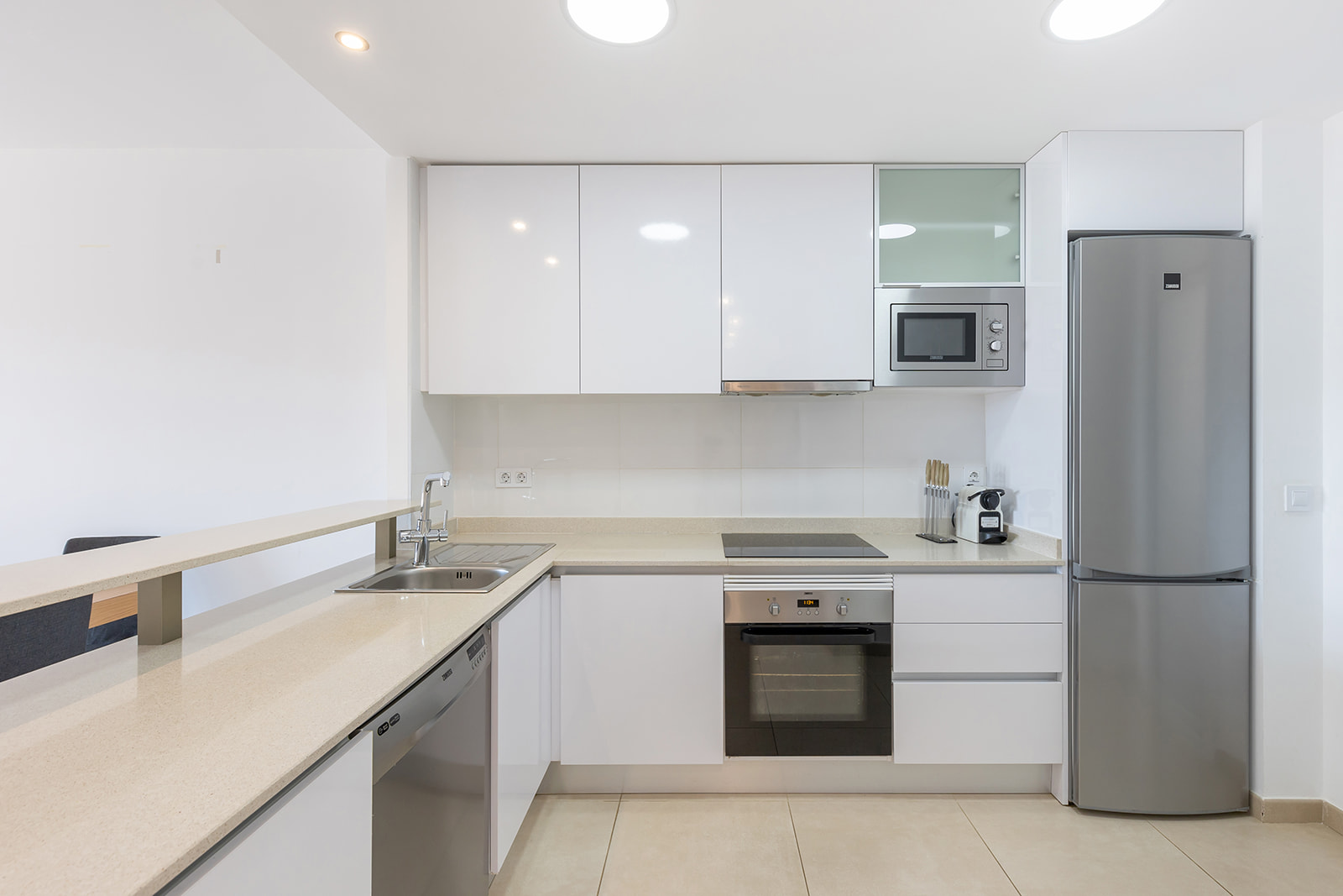 Apartment in Villamartin, Alicante, Spain 3 bedrooms, 106 sq.m. No. 136973