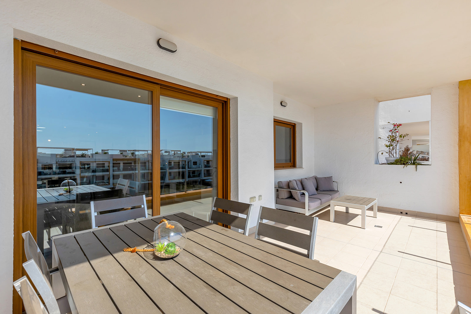 Apartment in Villamartin, Alicante, Spain 3 bedrooms, 106 sq.m. No. 136973