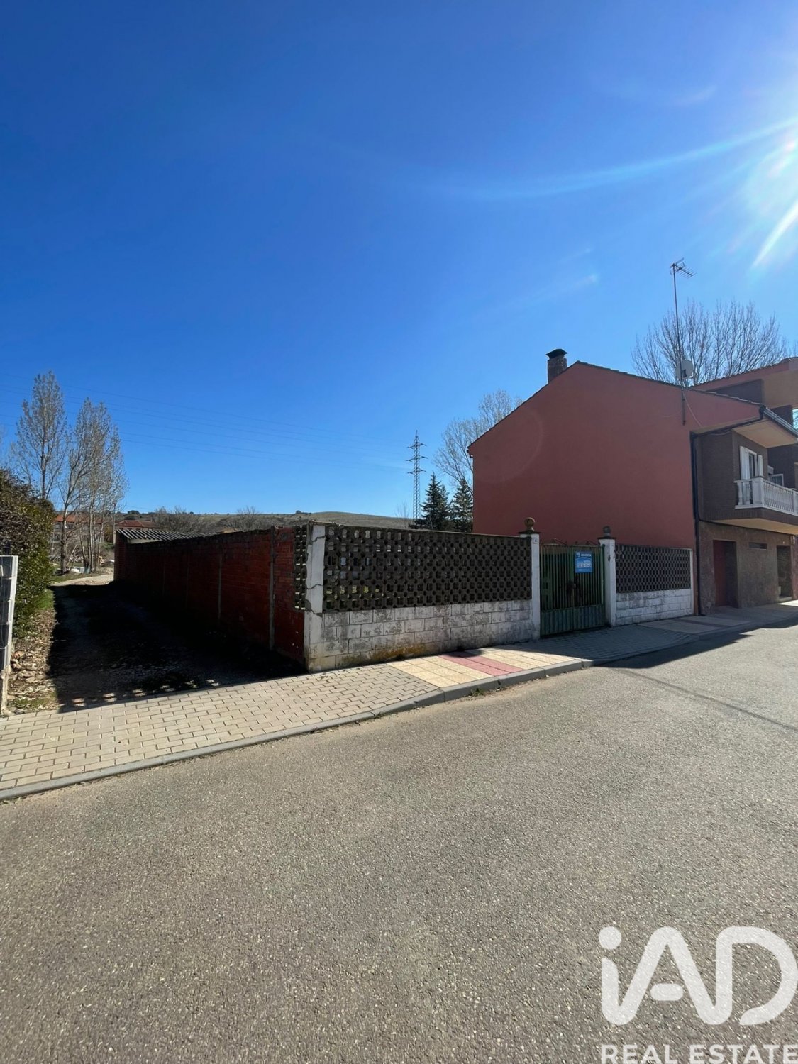 Zemes gabals Santovenia de la Valdoncina, Leon, Spānijā 264 m2 Nr. 185073