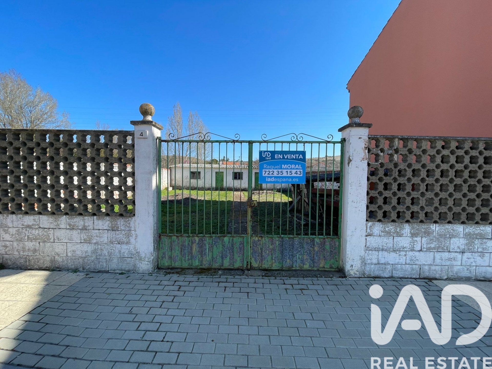 Zemes gabals Santovenia de la Valdoncina, Leon, Spānijā 264 m2 Nr. 185073