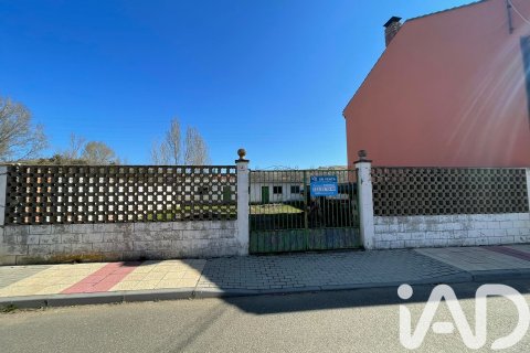 Zemes gabals Santovenia de la Valdoncina, Leon, Spānijā 264 m2 Nr. 185073