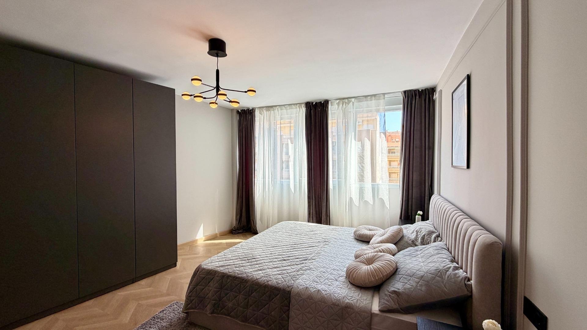 Huoneisto Torrevieja, Alicante, Espanja 3 makuuhuonetta, 100 m2 No. 195894