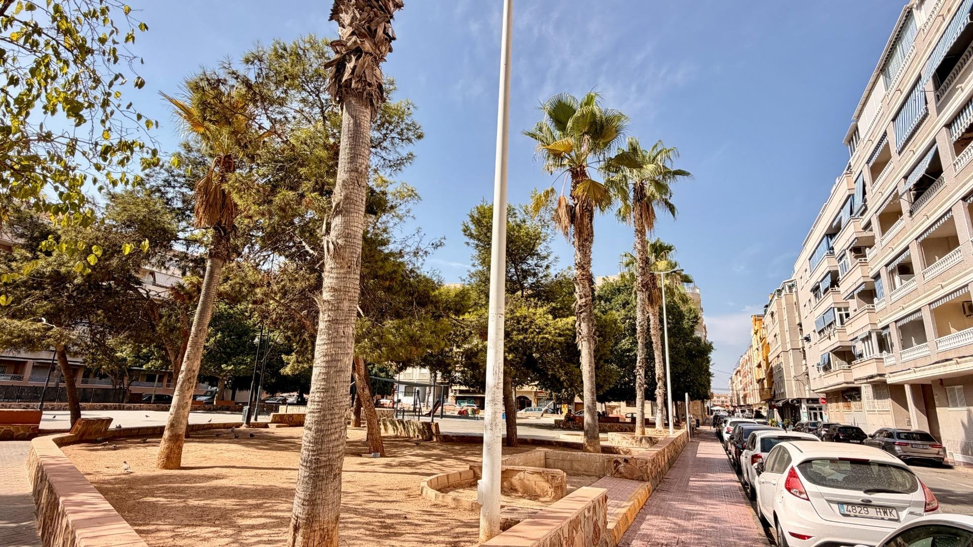 Huoneisto Torrevieja, Alicante, Espanja 3 makuuhuonetta, 100 m2 No. 195894