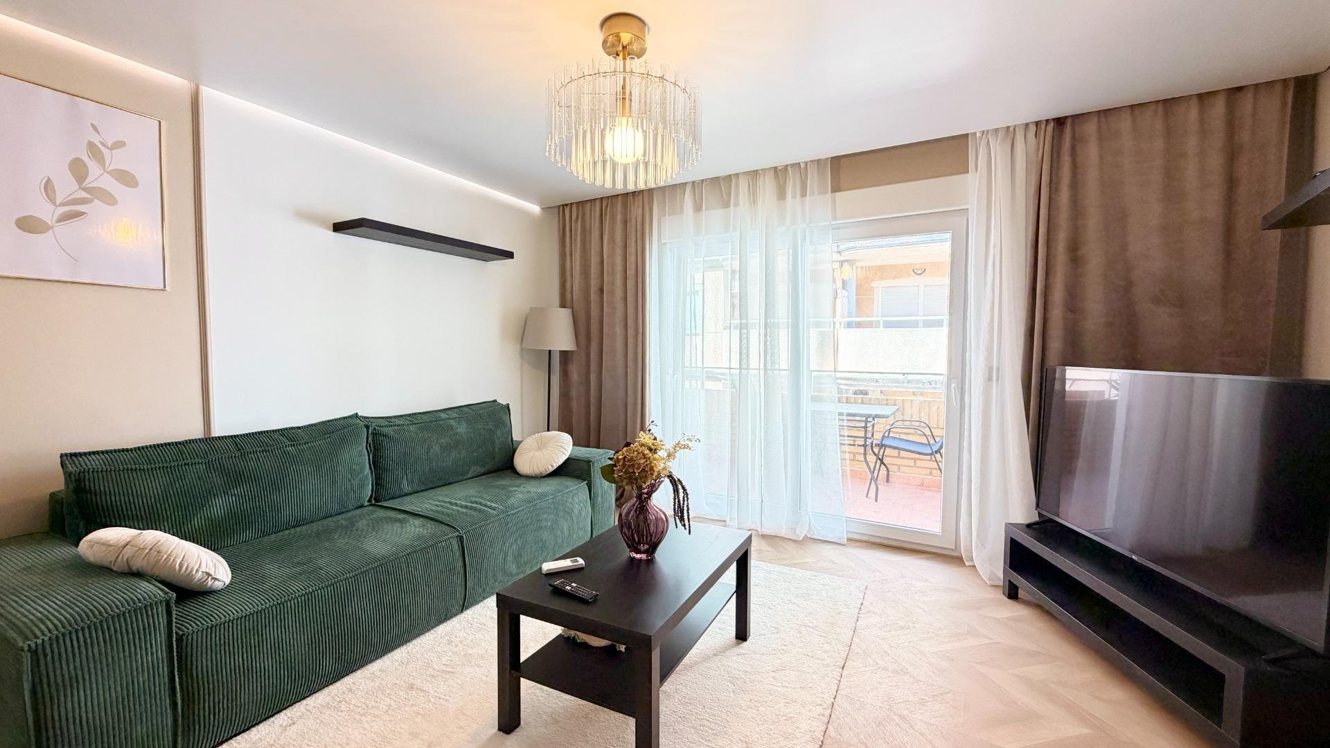 Huoneisto Torrevieja, Alicante, Espanja 3 makuuhuonetta, 100 m2 No. 195894