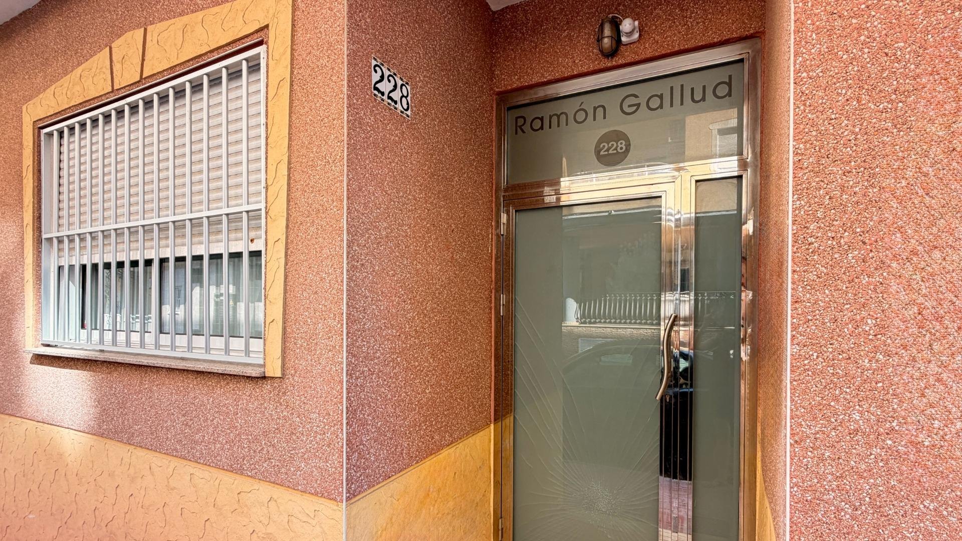 Huoneisto Torrevieja, Alicante, Espanja 3 makuuhuonetta, 100 m2 No. 195894