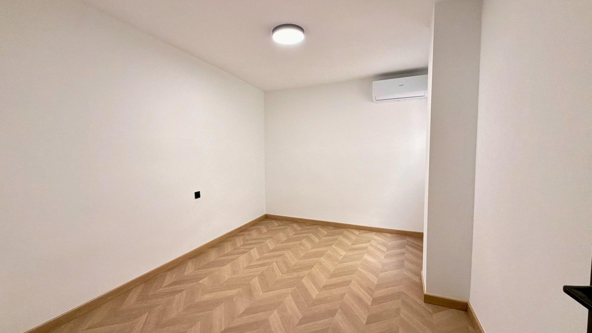 Huoneisto Torrevieja, Alicante, Espanja 3 makuuhuonetta, 100 m2 No. 195894