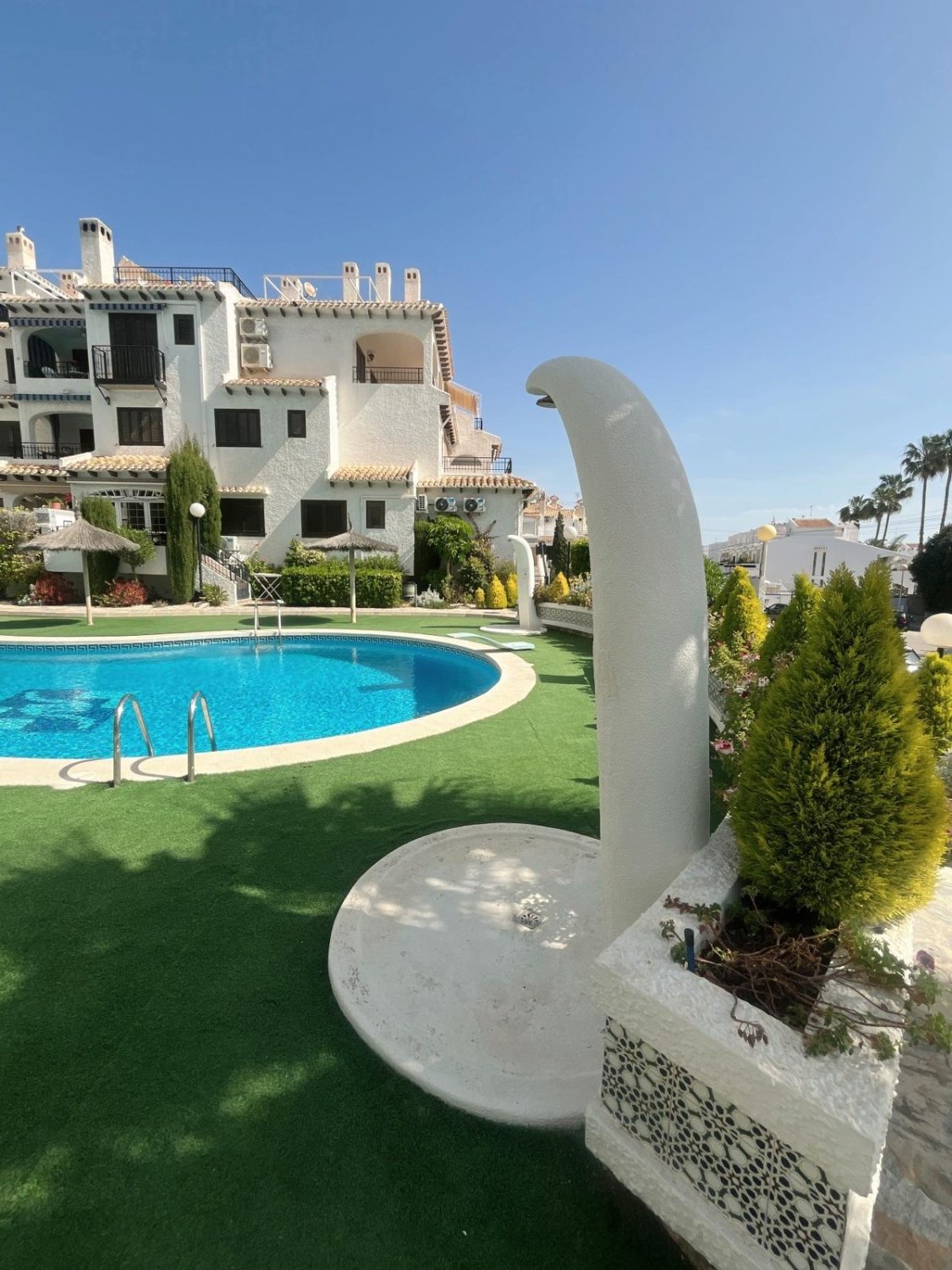 Apartamento en Cabo Roig, Alicante, España 2 dormitorios, 60 m2 No. 189143
