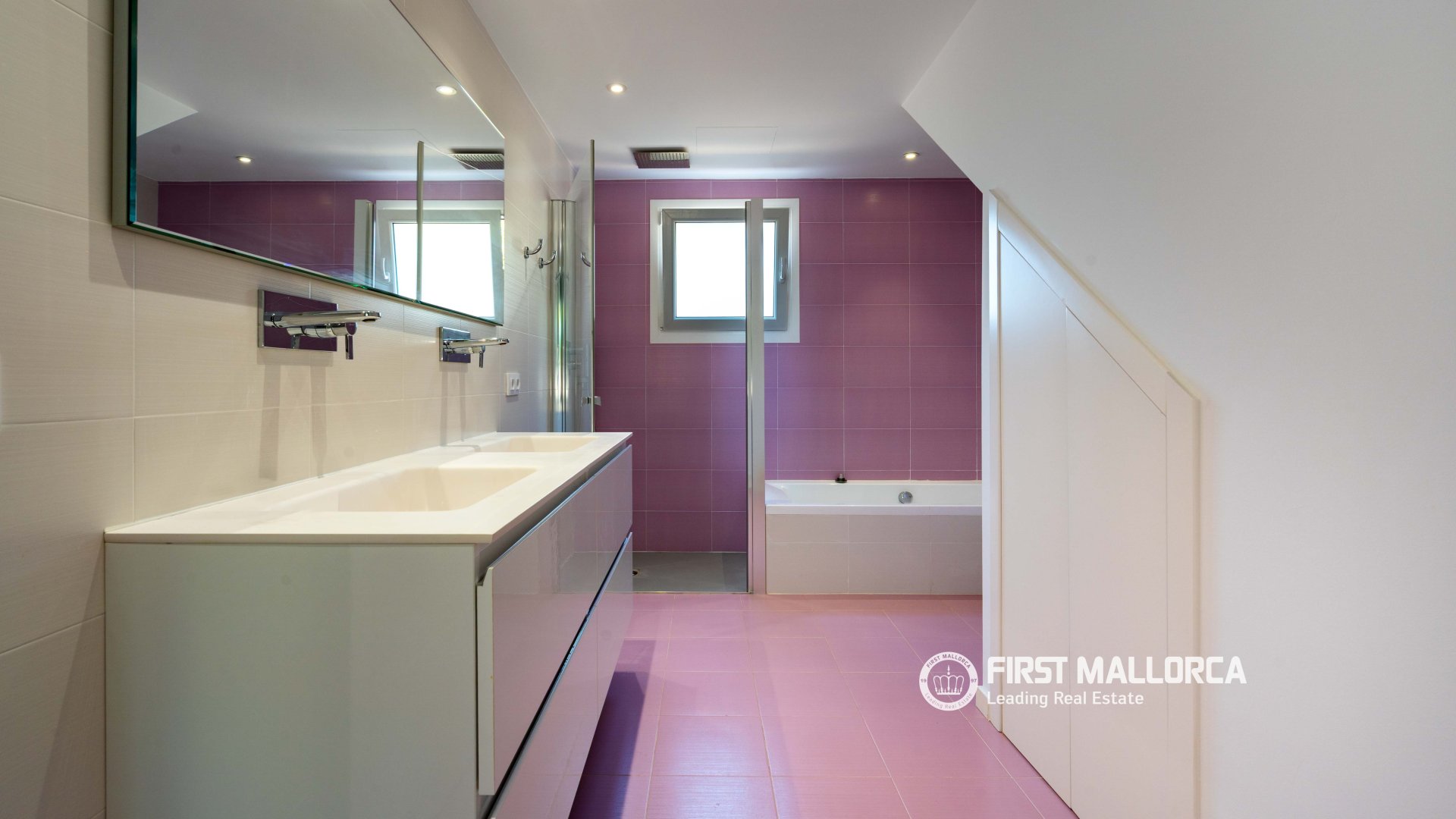 Villa en El Toro, Mallorca, España 4 dormitorios, 295 m2 No. 178127