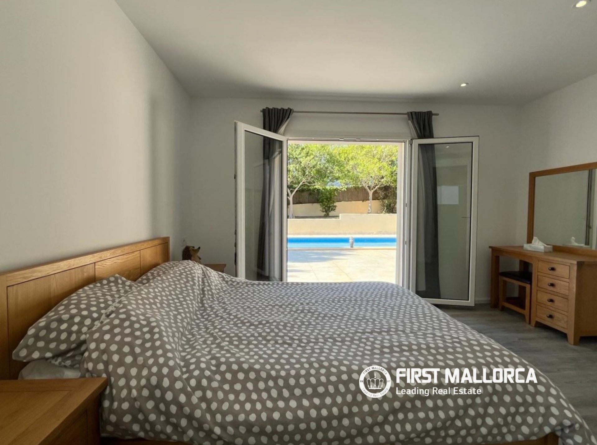 Villa en El Toro, Mallorca, España 4 dormitorios, 295 m2 No. 178127