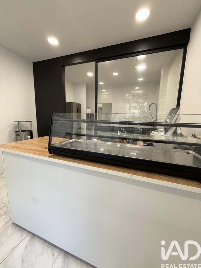 Commercial property in Getxo, Biscay, Spain 29 sq.m. No. 188504