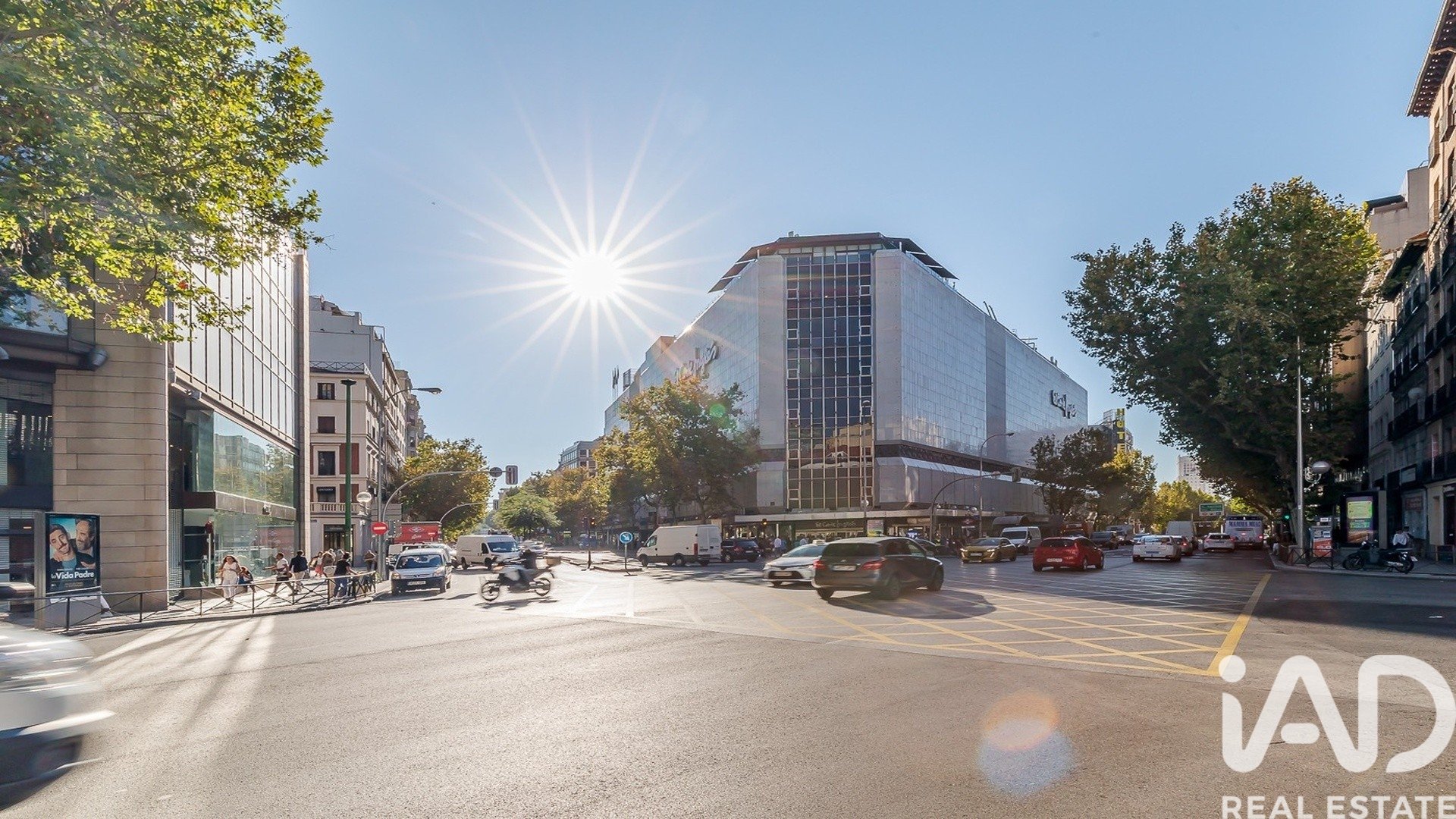 Gewerbeimmobilien in Madrid, Spanien 1 Schlafzimmer, 128 m2 Nr. 188508