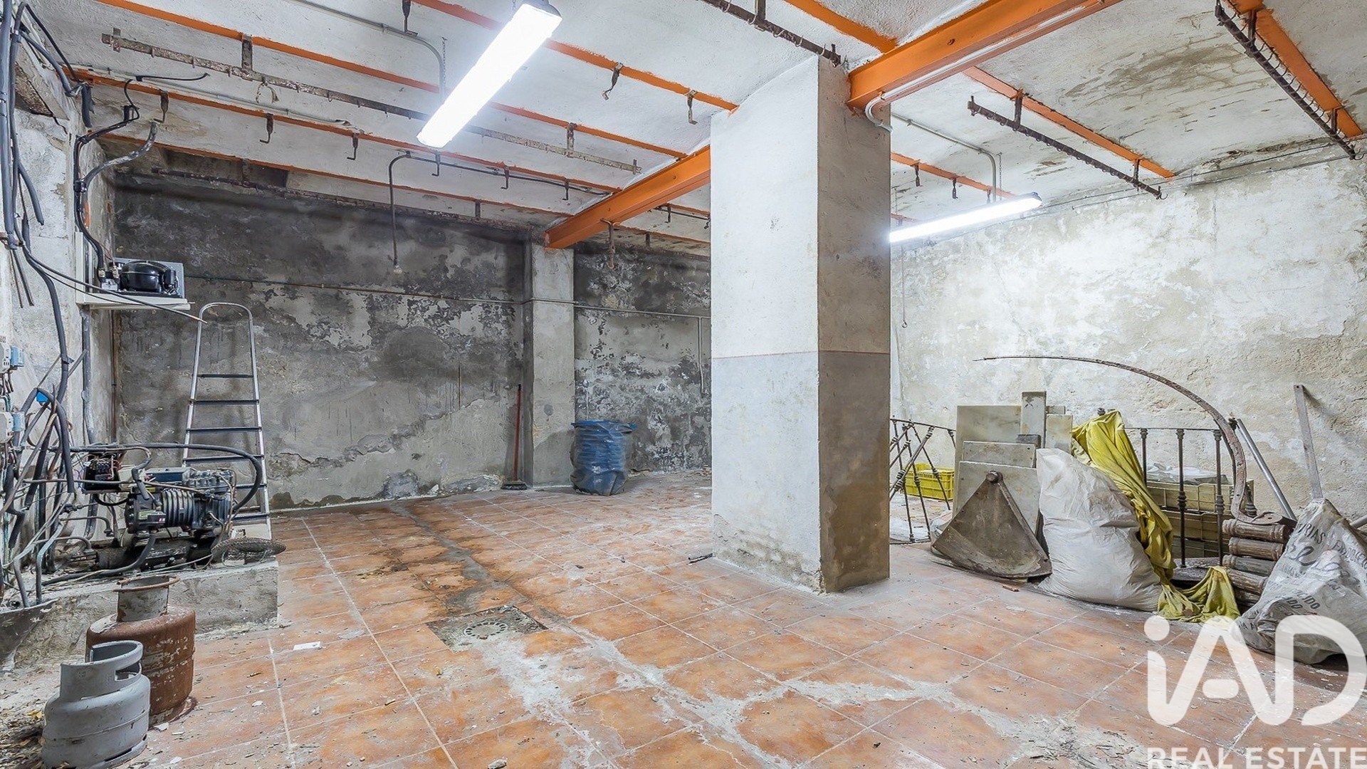 Gewerbeimmobilien in Madrid, Spanien 1 Schlafzimmer, 128 m2 Nr. 188508