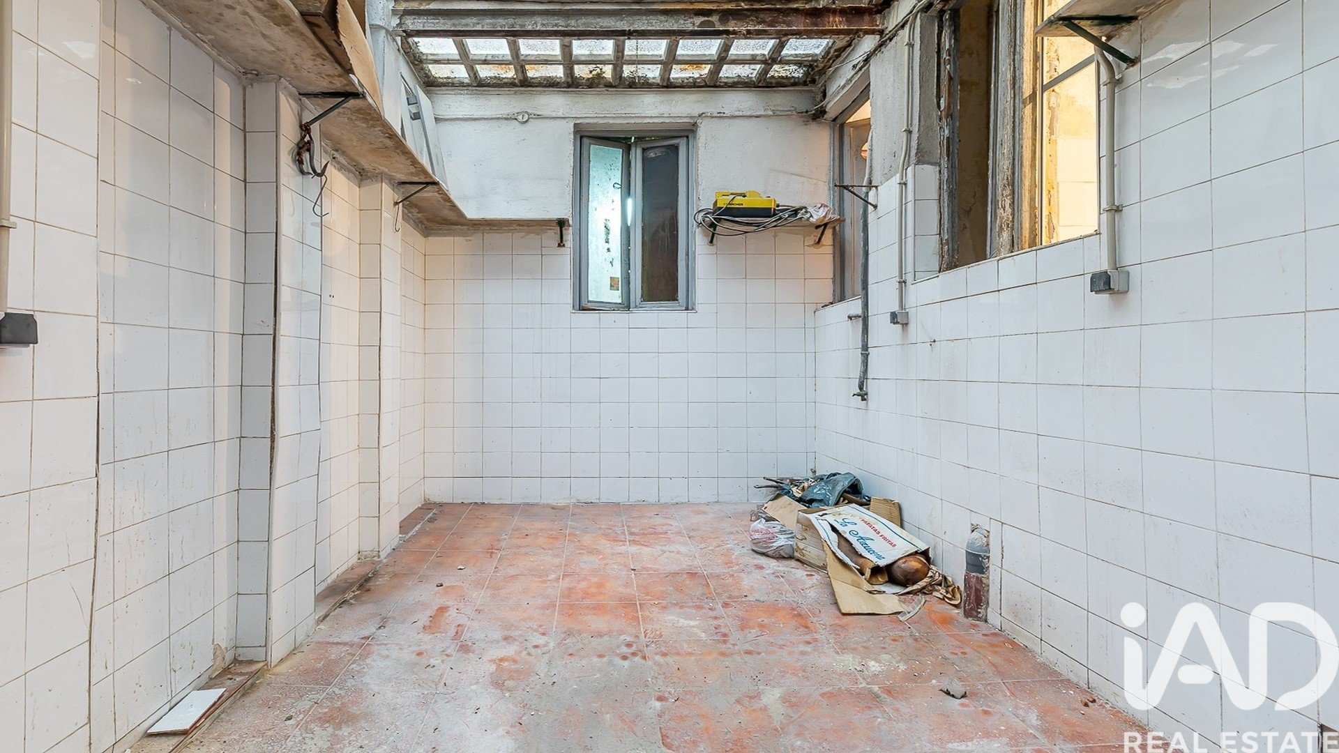 Gewerbeimmobilien in Madrid, Spanien 1 Schlafzimmer, 128 m2 Nr. 188508