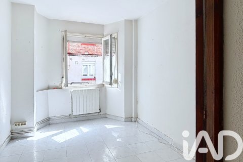 Apartment in Leon, Spain 3 bedrooms, 45 sq.m. No. 184739
