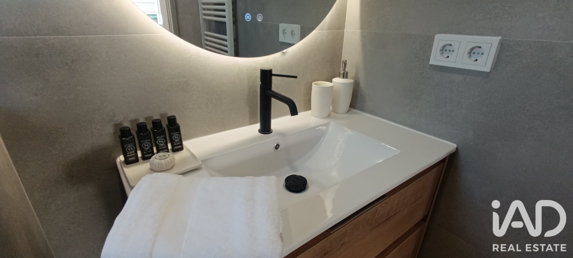 Huoneisto Madrid, Espanja 3 makuuhuonetta, 169 m2 No. 187607