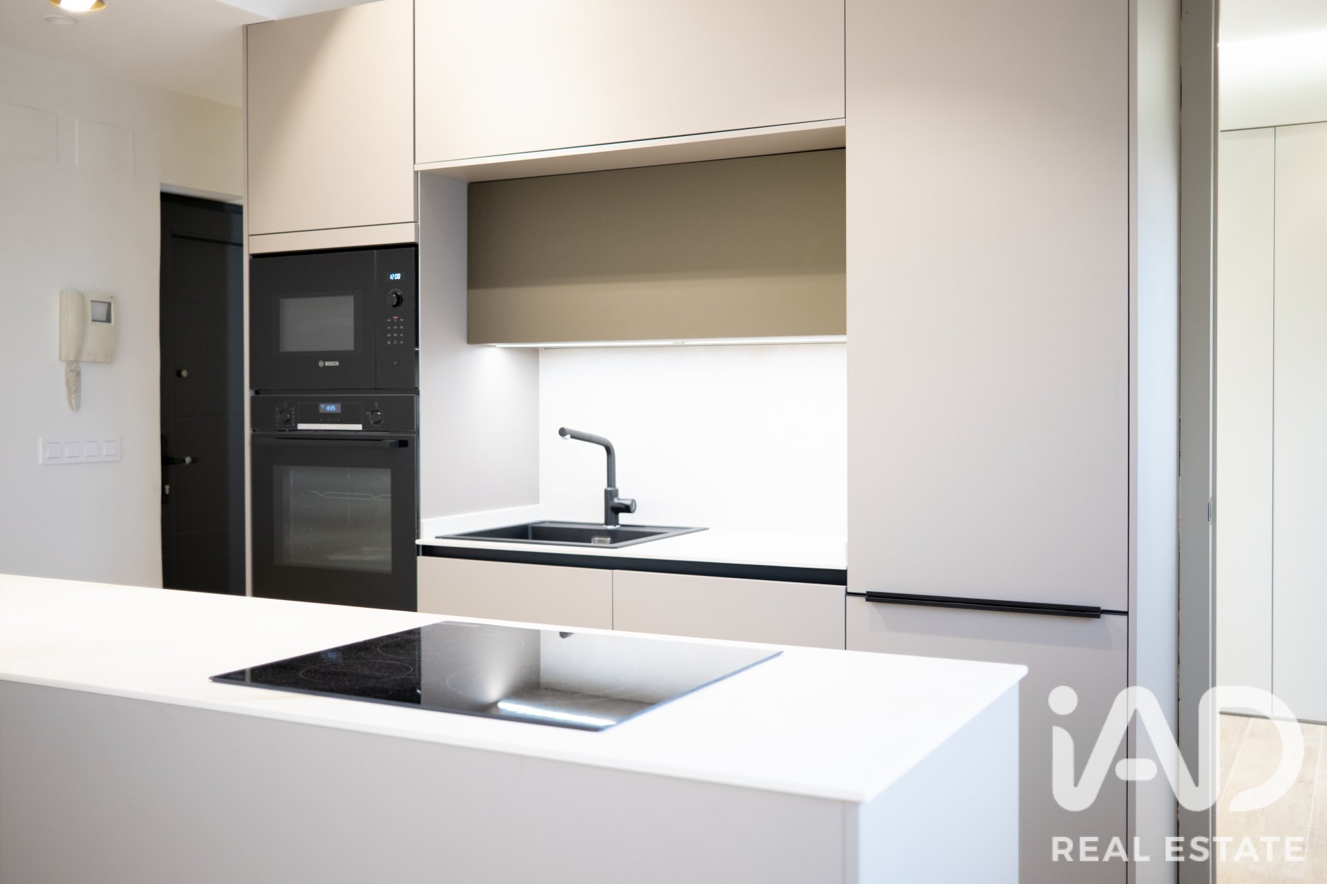 Penthouse w Madrid, Hiszpania 2 sypialnie, 130 mkw. nr 187604