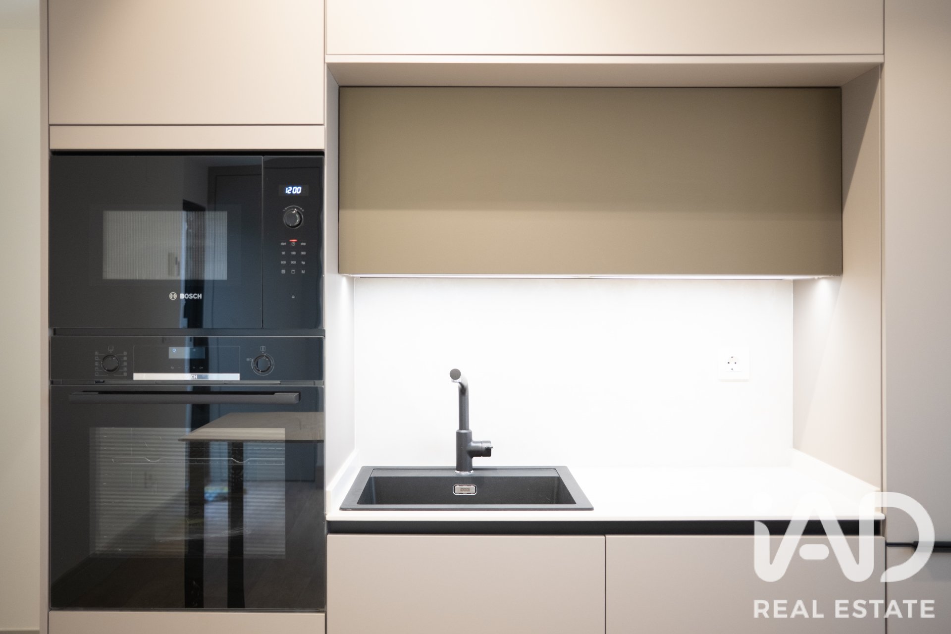 Penthouse w Madrid, Hiszpania 2 sypialnie, 130 mkw. nr 187604