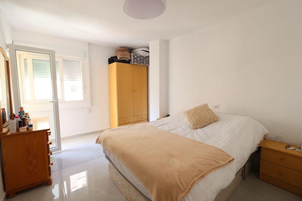Lägenhet i Torrevieja, Alicante, Spanien 3 sovrum, 108 kvm. Nr. 167282
