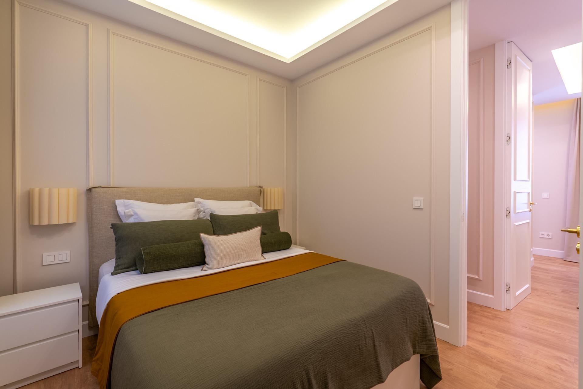 Huoneisto Madrid, Espanja 2 makuuhuonetta, 127 m2 No. 167278
