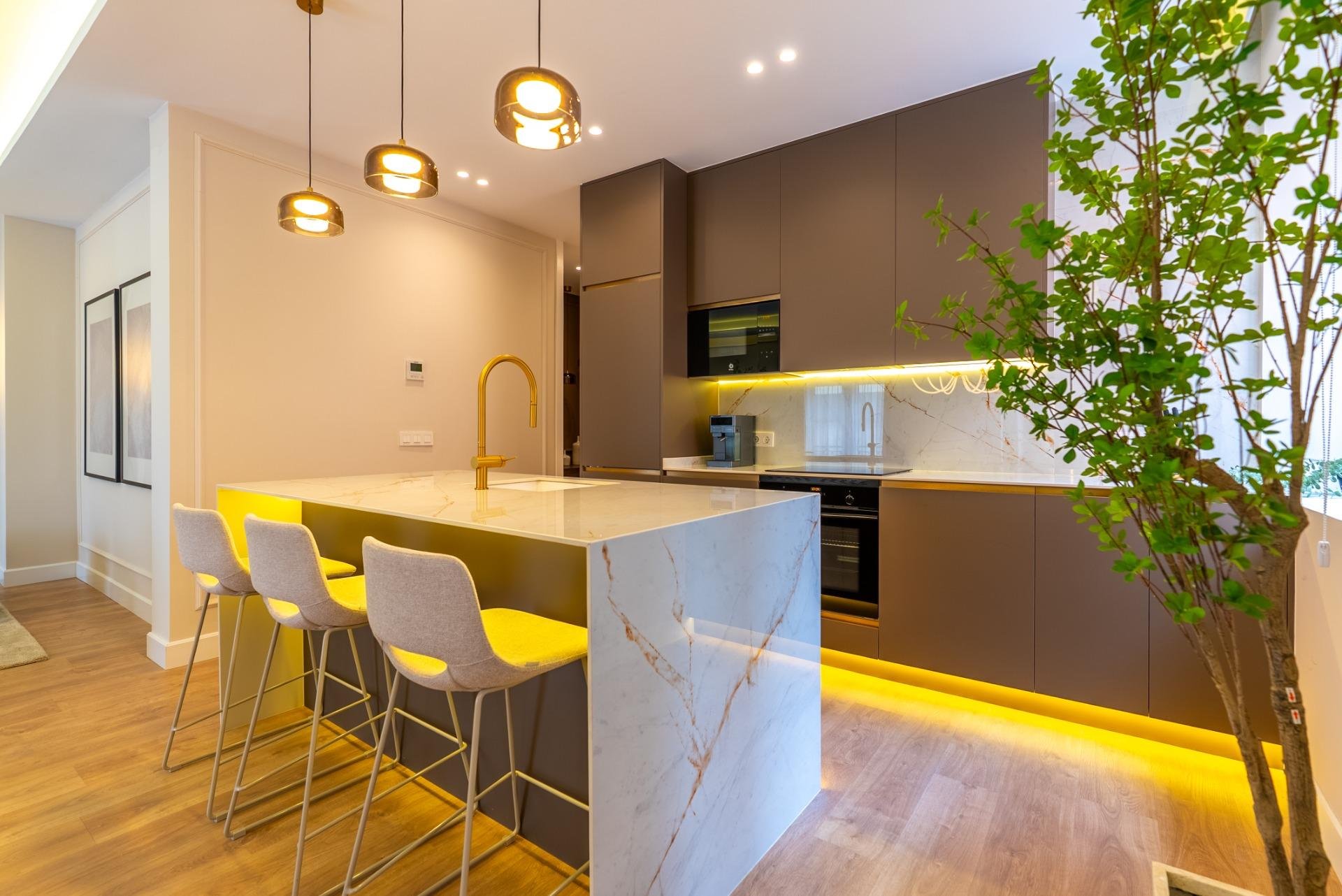 Huoneisto Madrid, Espanja 2 makuuhuonetta, 127 m2 No. 167278