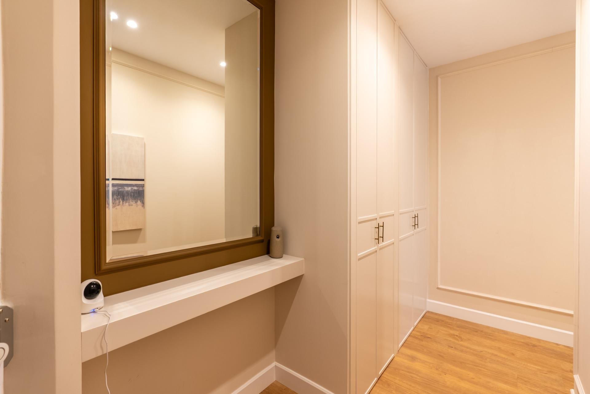 Huoneisto Madrid, Espanja 2 makuuhuonetta, 127 m2 No. 167278