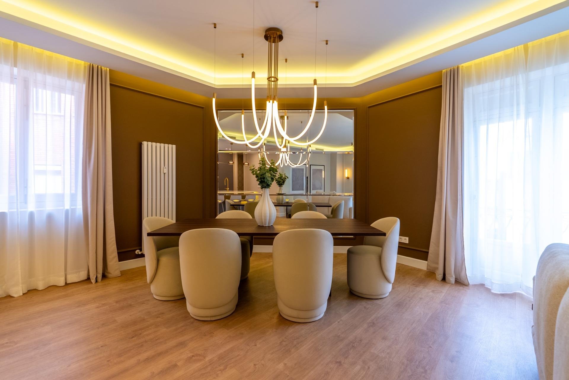 Huoneisto Madrid, Espanja 2 makuuhuonetta, 127 m2 No. 167278