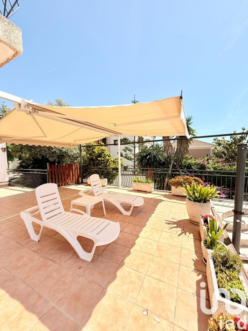 Сasa en Calafell, Tarragona, España 7 dormitorios, 175 m2 No. 153263
