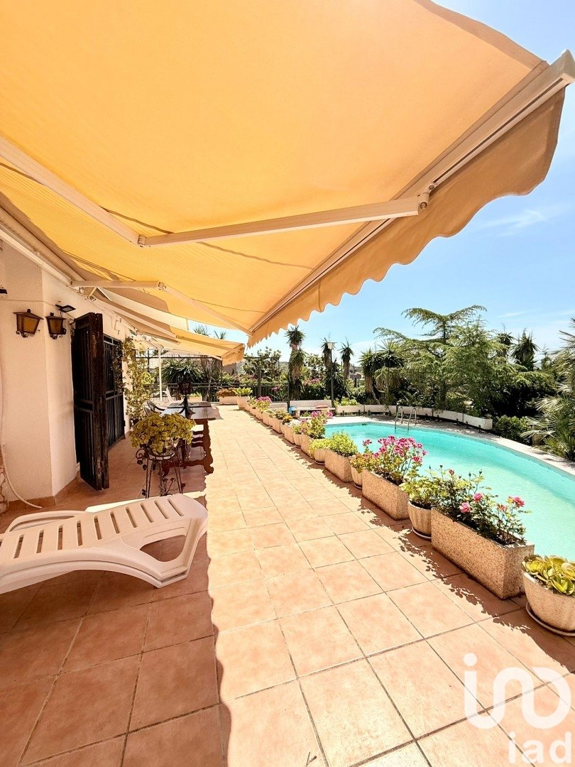 Сasa en Calafell, Tarragona, España 7 dormitorios, 175 m2 No. 153263