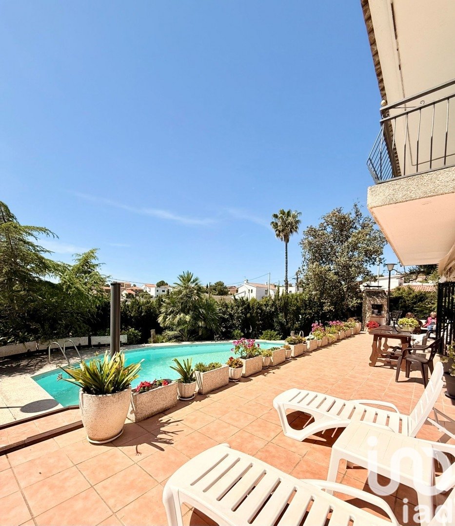 Сasa en Calafell, Tarragona, España 7 dormitorios, 175 m2 No. 153263