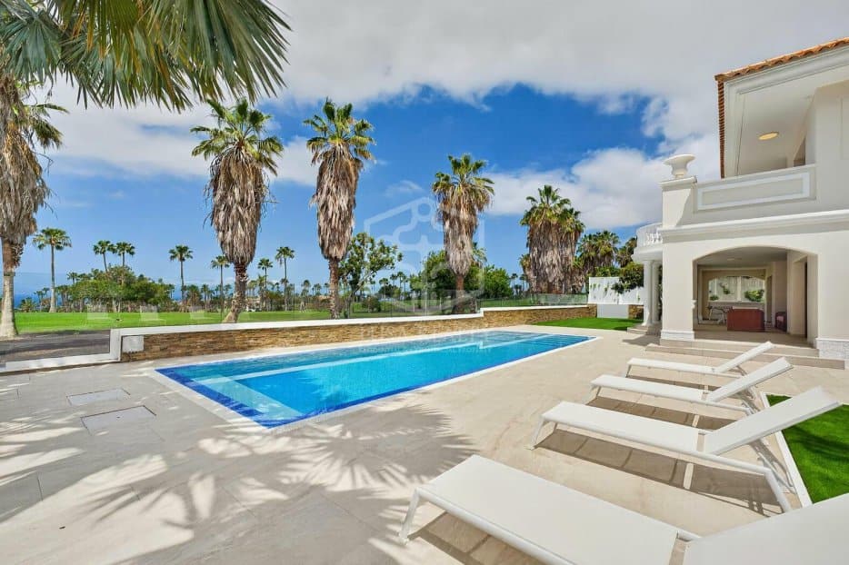 Huvila Adeje, Tenerife, Espanja 4 makuuhuonetta, 463 m2 No. 167679