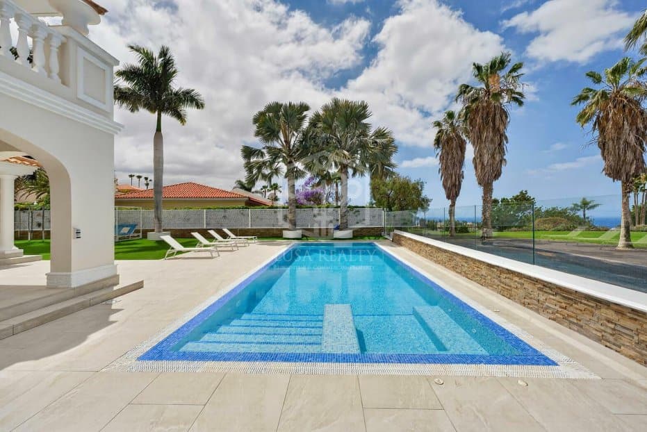 Huvila Adeje, Tenerife, Espanja 4 makuuhuonetta, 463 m2 No. 167679