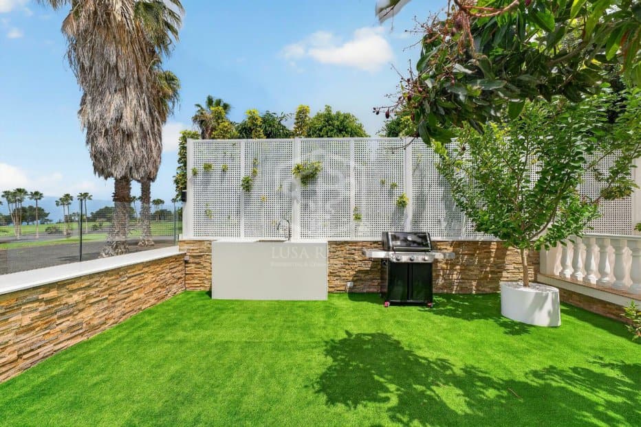 Huvila Adeje, Tenerife, Espanja 4 makuuhuonetta, 463 m2 No. 167679