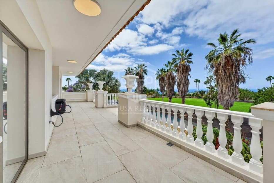 Huvila Adeje, Tenerife, Espanja 4 makuuhuonetta, 463 m2 No. 167679