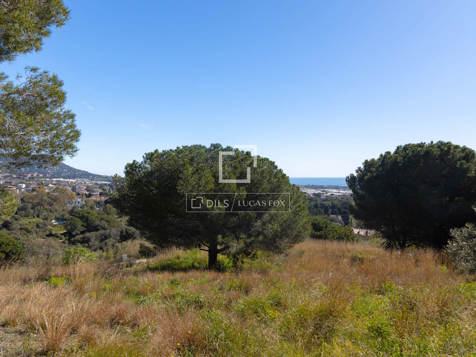 Land plot in Premia De Dalt, Barcelona, Spain No. 192594