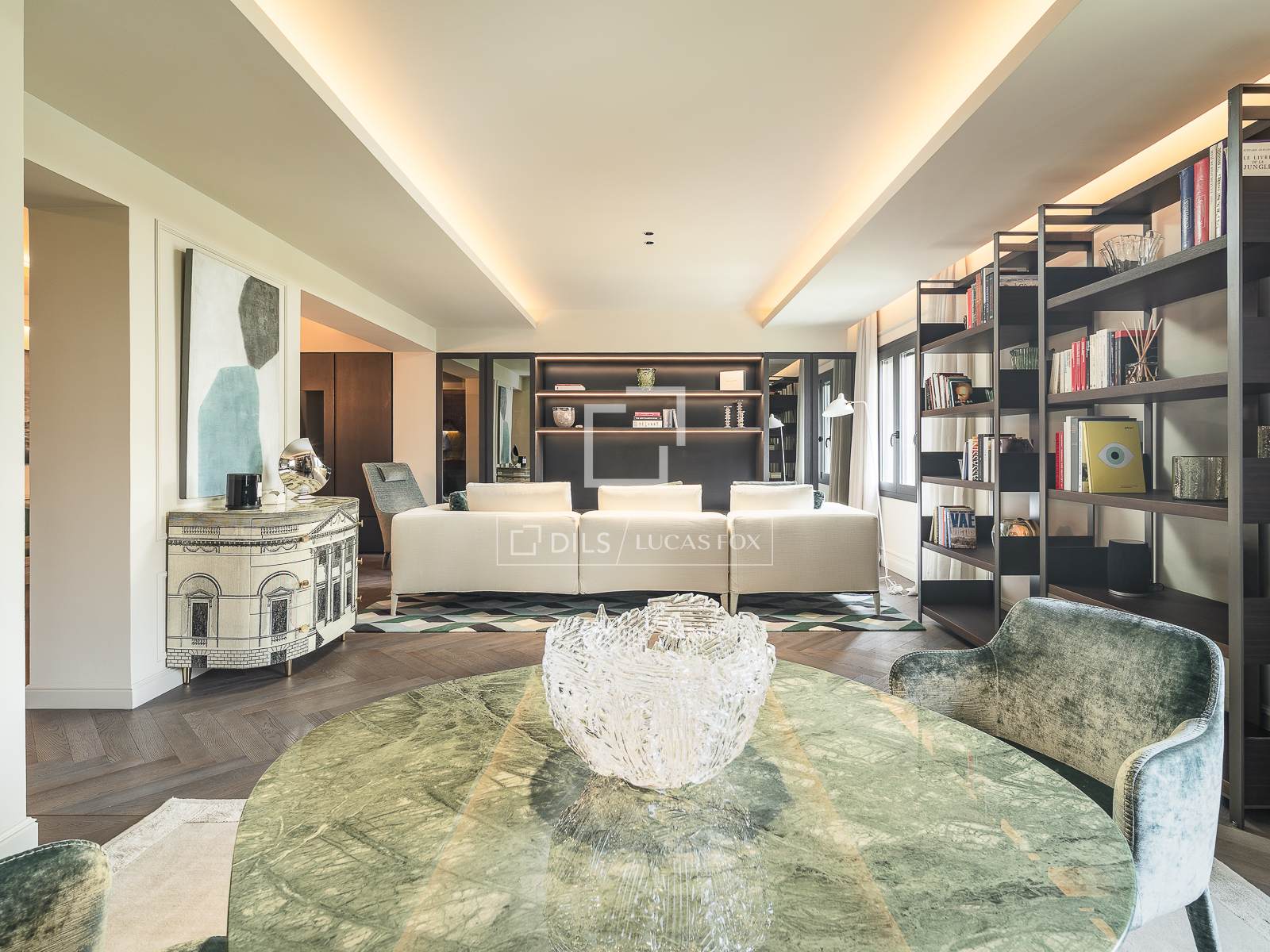 Apartment in Barcelona, Spain 3 bedrooms, 218 sq.m. No. 192590