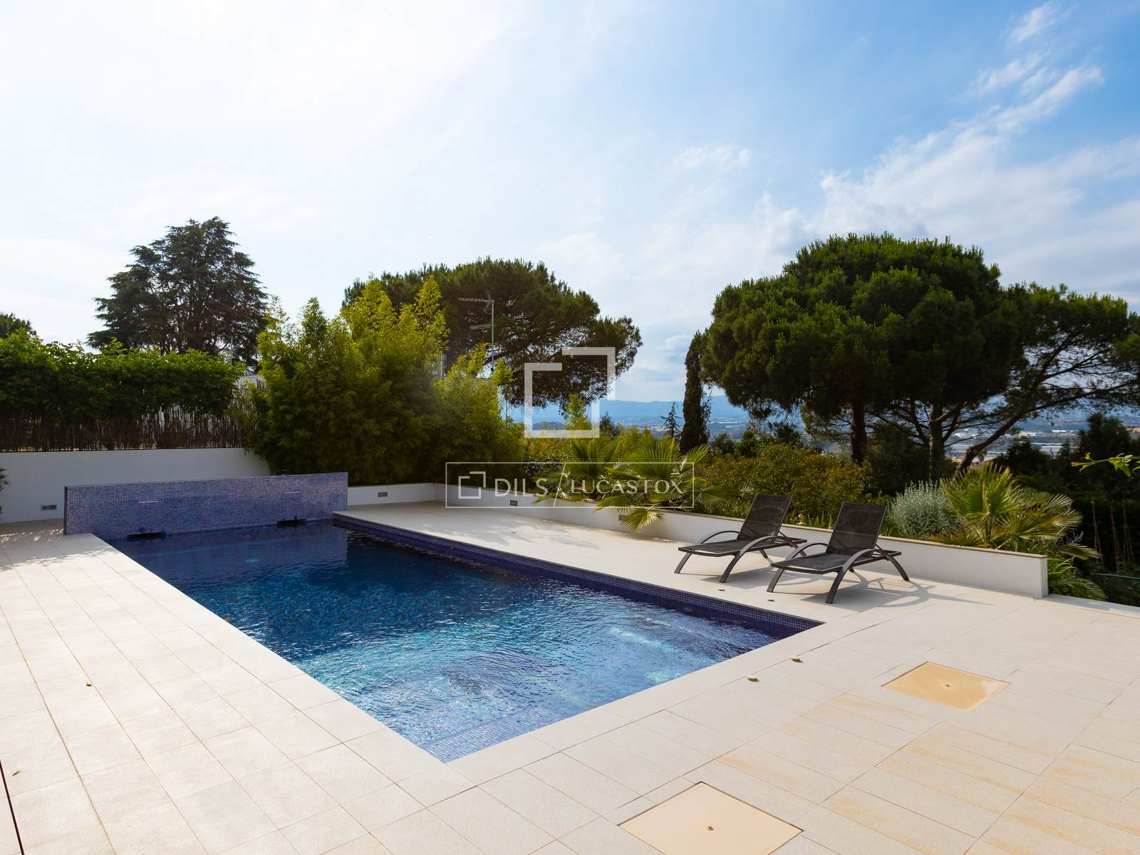 Villa Vallromanes, Barcelona, Spānijā 3 istabas, 224 m2 Nr. 192588