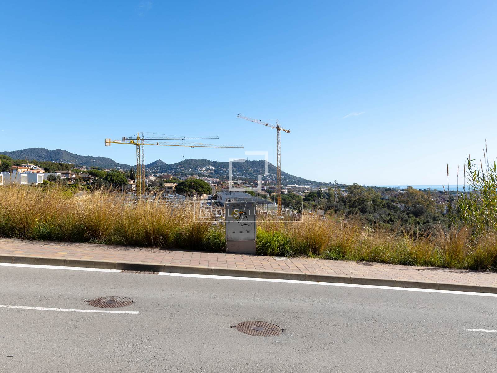 Land plot in Premia De Dalt, Barcelona, Spain No. 192592