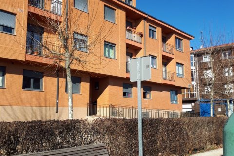 Huoneisto Villaquilambre, Leon, Espanja 1 makuuhuone, 80 m2 No. 184938