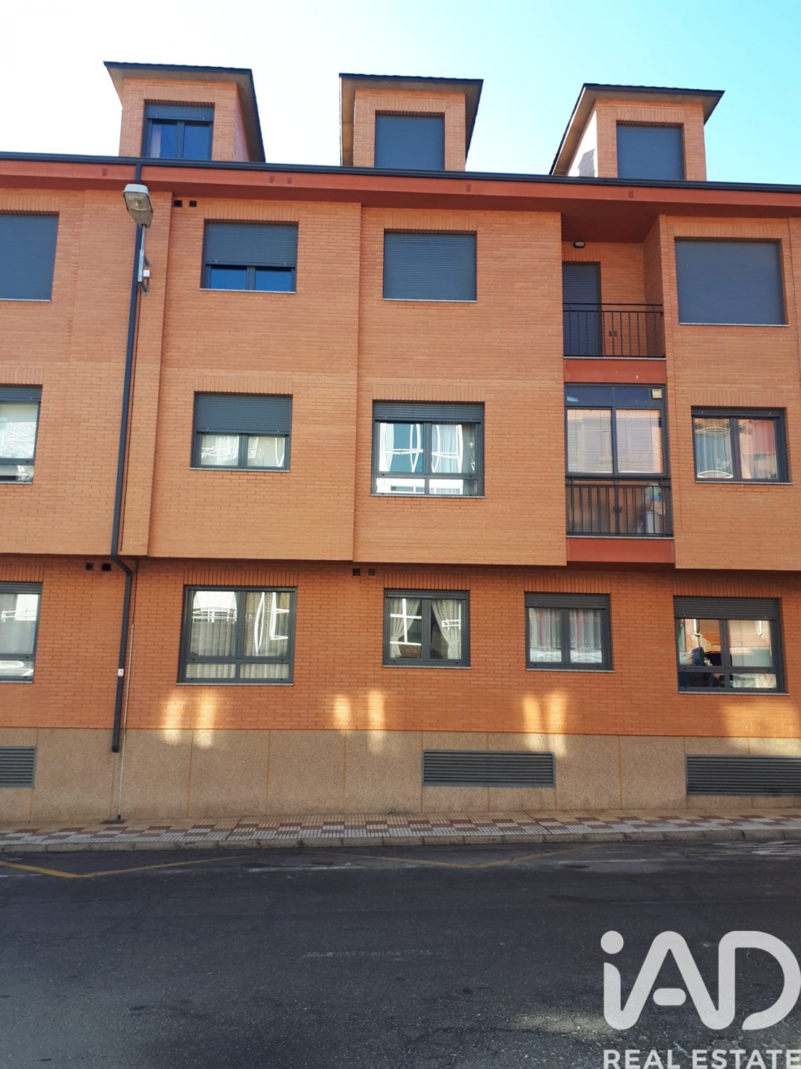 Wohnung in Villaquilambre, Leon, Spanien 1 Schlafzimmer, 80 m2 Nr. 184938