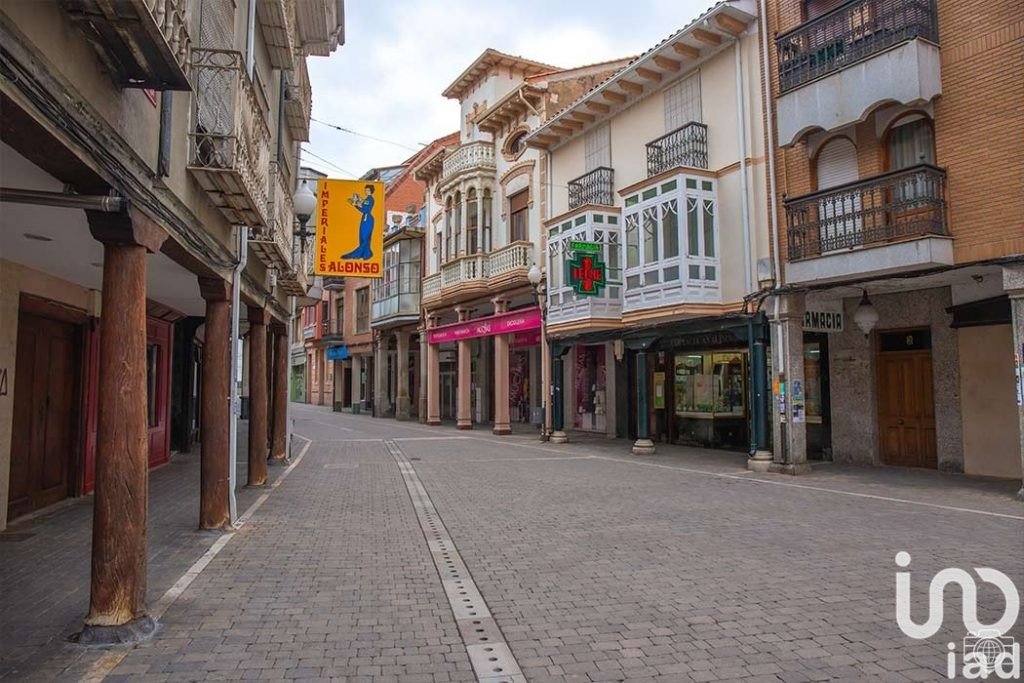 Apartment à La Baneza, Leon, Espagne 3 chambres, 127 m2 No. 186135