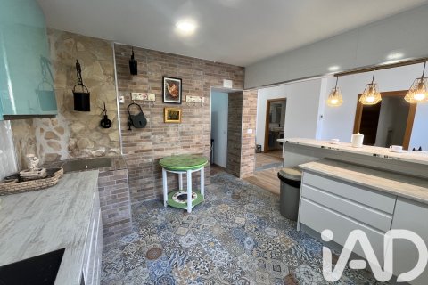 Сasa en Oropesa del Mar, Castellón, España 9 dormitorios, 450 m2 No. 173281