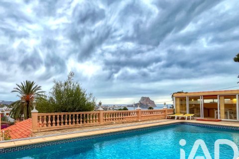 Hus i Calp, Alicante, Spanien 3 sovrum, 200 kvm. Nr. 152664