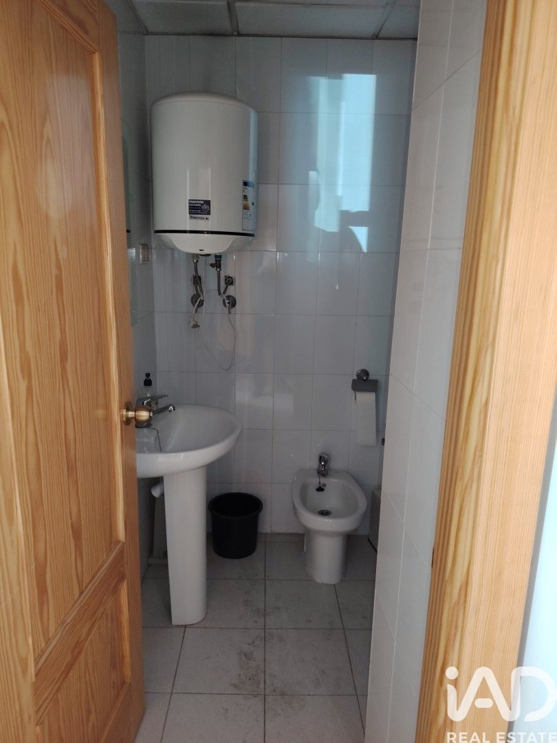 Commercial property à El Chaparral, Granada, Espagne 451 m2 No. 152663